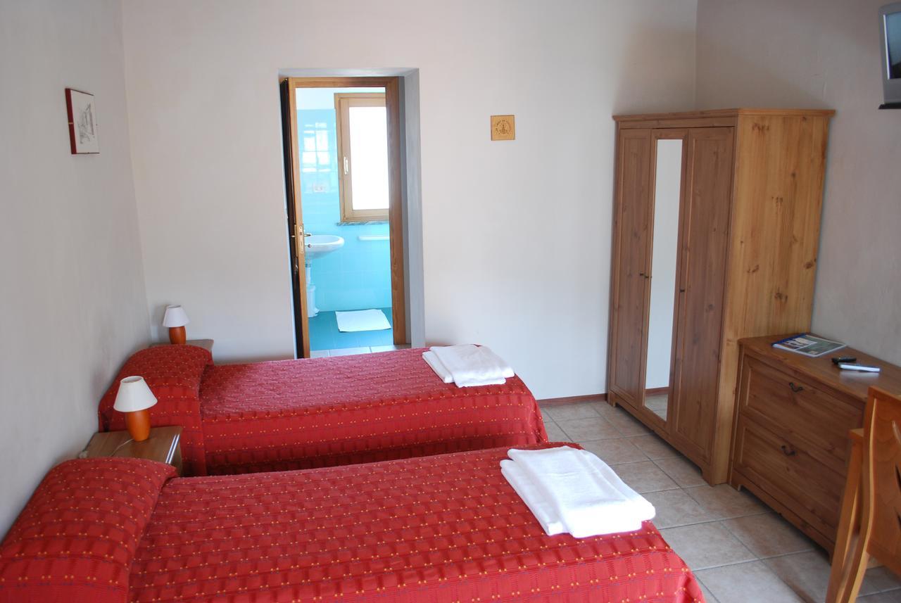 Foresteria Valdese Hotel Torre Pellice Exterior foto